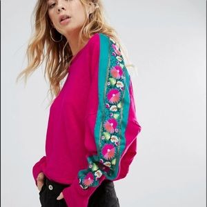 Free People-Wallflower Light Sweatshirt.